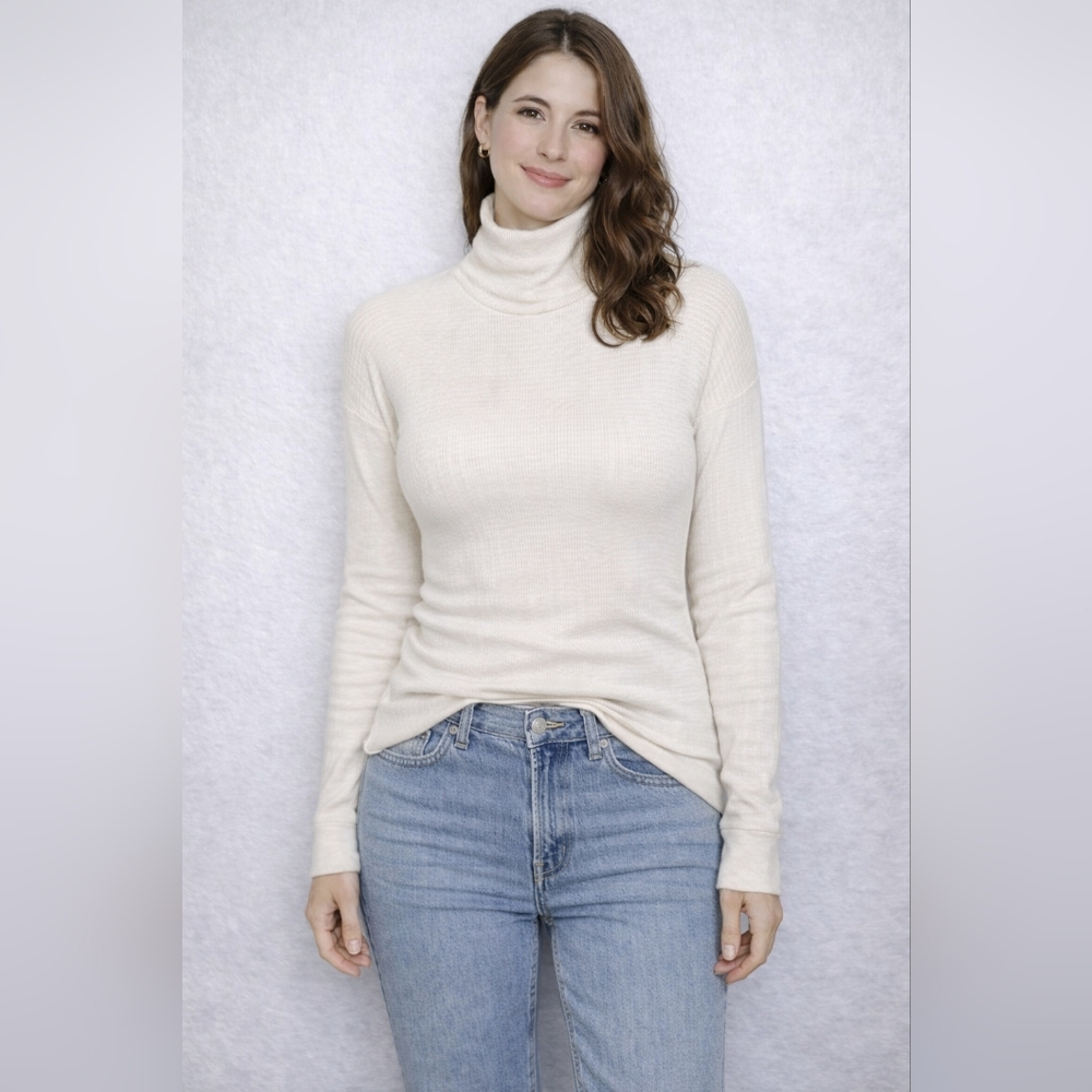 Aerie Size XL Cream Turtleneck Long Sleeve Ribbed Top --p